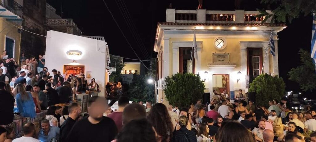 Pentecost Festival – Ioulida, Kea (Agiou Pnevmatos) - Gastronomy Tours 11b6e099 e8dd 4330 adaf dc133e70b764 - Gastronomy Tours